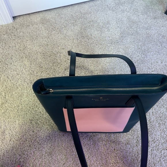 Kate spade tote - Picture 3 of 4